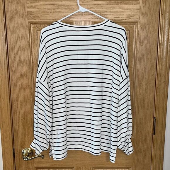 Cabi Relax Game Day Tie Neck Striped Sweatshirt Top Small #5746 - Picture 3 of 6